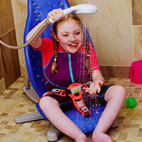 Functional Floorsitter Splashy Big's 26 recline options mean that even teens with reduced head control or sitting ability are able to use Splashy Big. Choose a recline setting which suits your child's activity - you can quickly and easily adjust positions for relaxing or washing.