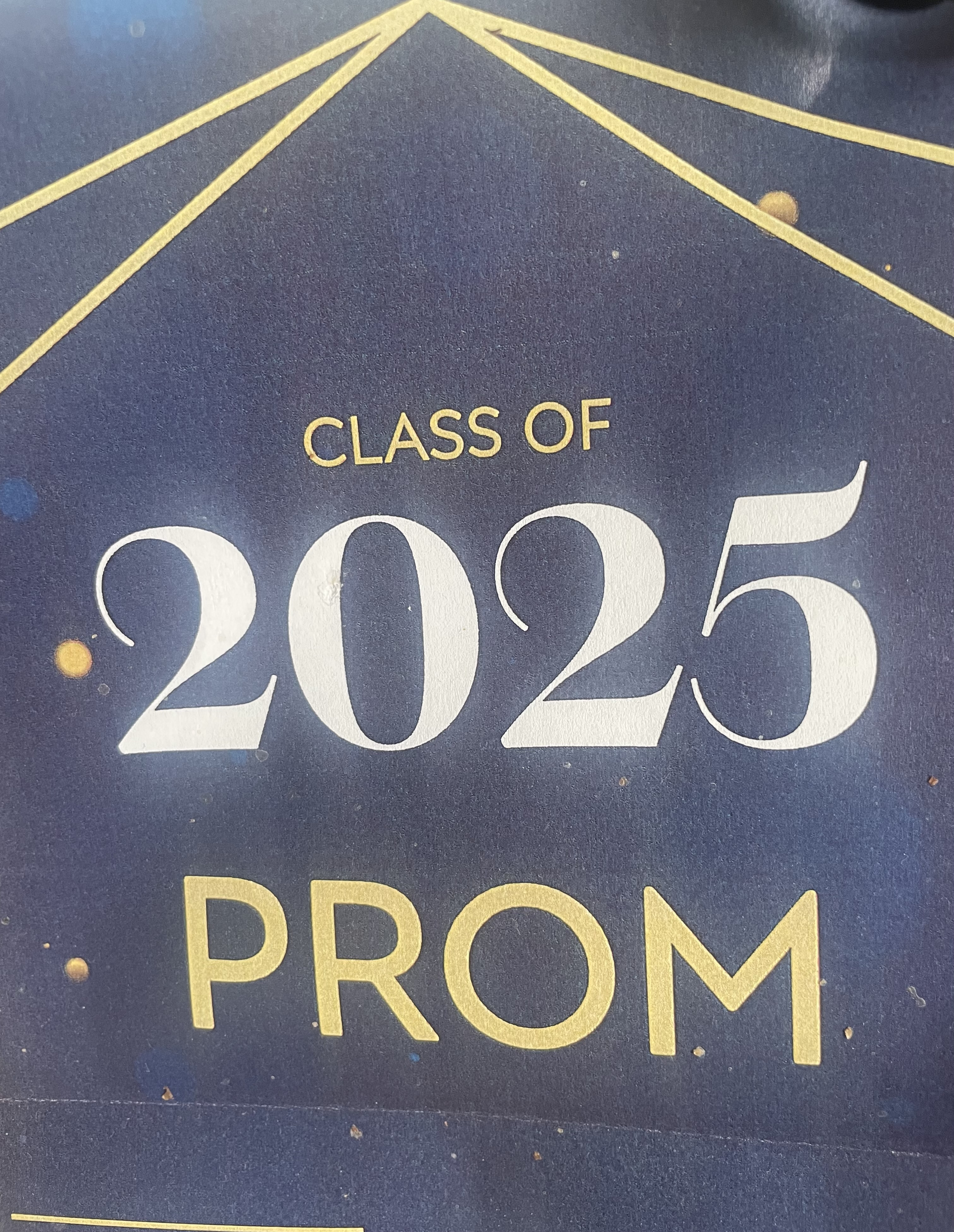 A sign reads 'Class of 2025 Prom'